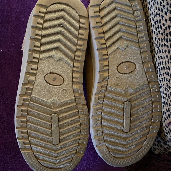 Warm Tan Kids Boots - Picture 3 of 5